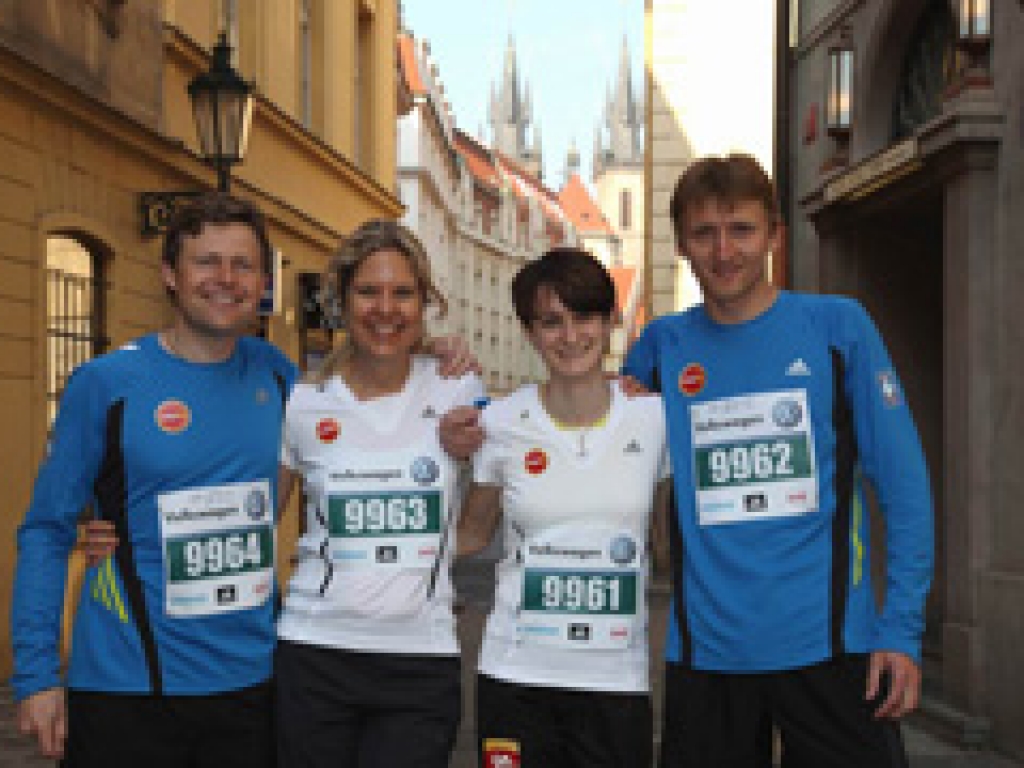 The Association for Sport and Fair Play relay at the Volkswagen Marathon with Martina Sáblíková, speed-skating Olympic games champion (2010)